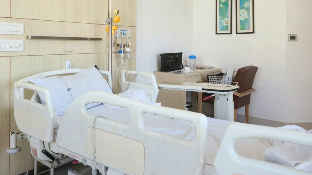 迪拜的医疗与健康保险｜强制投保、基本保险与医院概况